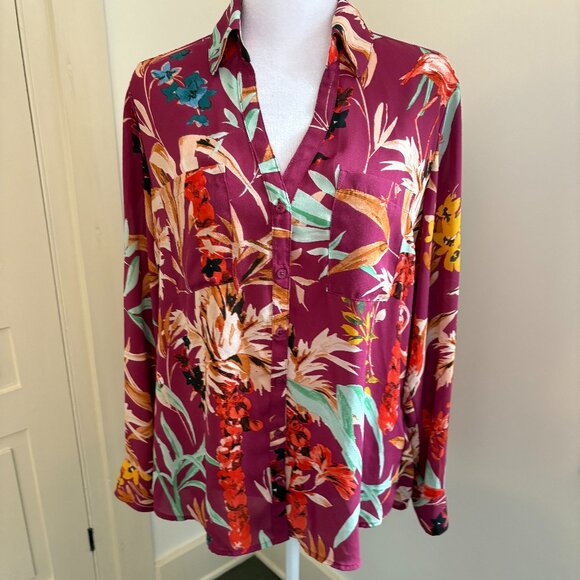 Express Button Front Tunic with Convertible Sleeves, Size L - Picture 1 of 11